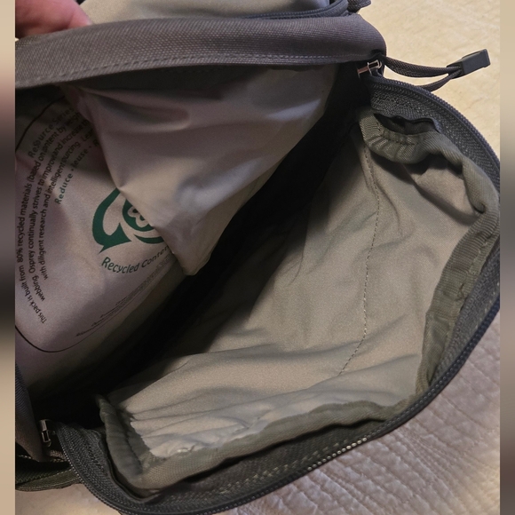 Osprey Veer Shoulder Bag - Picture 6 of 10